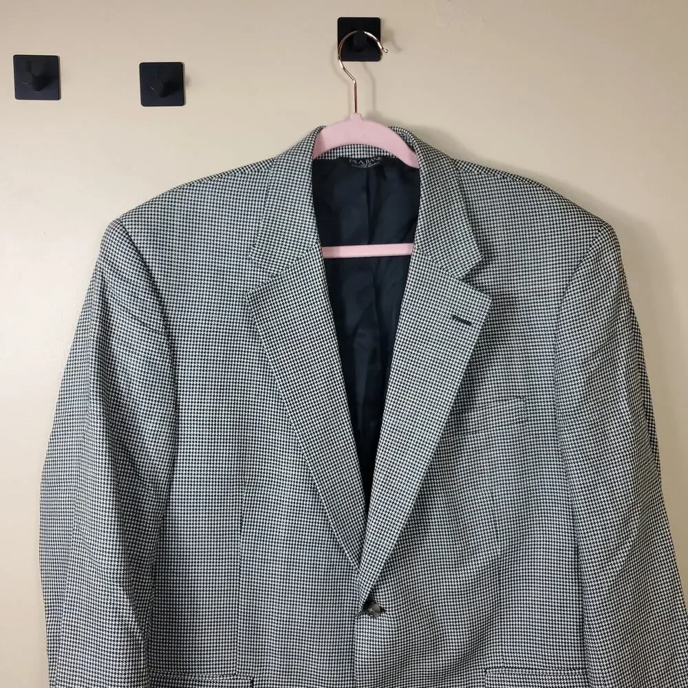 Jos. A. Bank Silk & Wool Blend Black Houndstooth Sportscoat Sizr 44R